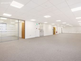 Part 3rd Floor Front, Newmount House, Lower Mount Street, Dublin 2, Dublin 2 - Image 5