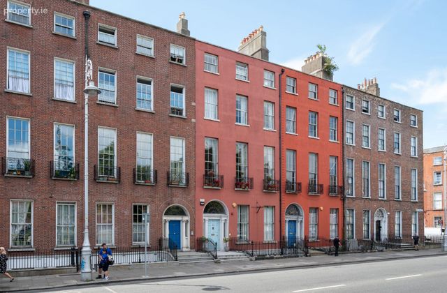 Apartment 1, 64 Mountjoy Square West, Dublin 1 - Click to view photos