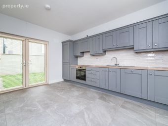 Leinster Square, Kildare, Co. Kildare - Image 2