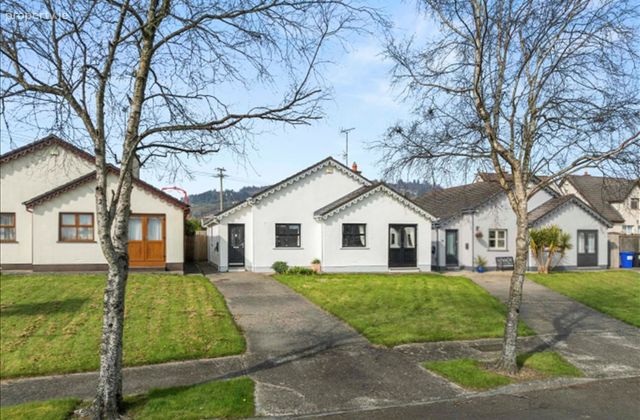22 Sandycove Phase 1, Ballymoney, Ballymoney, Co. Wexford - Click to view photos