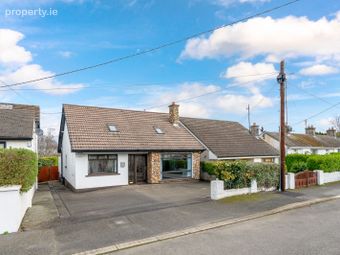 21a Glenamuck Cottages, Carrickmines, Dublin 18 - Image 2