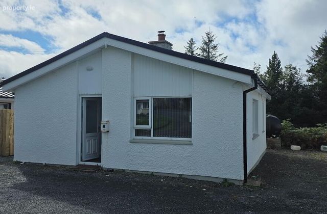 Gallaghers Chalets, 2 Gortahork, Letterkenny, Co. Donegal, Falcarragh, Co. Donegal - Click to view photos