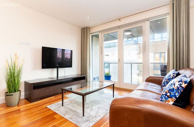 Apartment, Bloomfield Park, Bloomfield Avenue, Donnybrook, Dublin 4 - Click to view photos