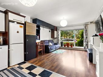 53 Hampton Wood Avenue, Finglas, Dublin 11 - Image 4