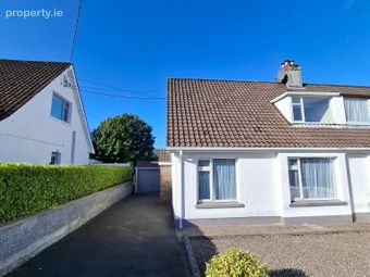 7 Lisieux Park, Magazine Road, Glasheen, Co. Cork - Image 2