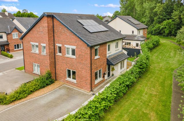 33 Lyreen Lodge, Maynooth, Co. Kildare, Maynooth, Co. Kildare - Click to view photos