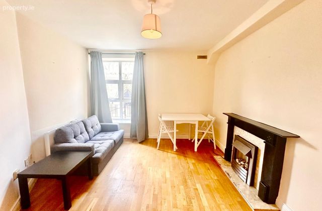 Bolton Square, Dominick Street Lower, Dublin 1 - Click to view photos
