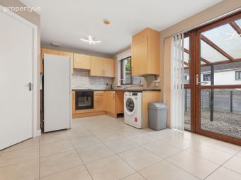 10 Dun Saithne Green, Balbriggan, Co. Dublin - Image 3