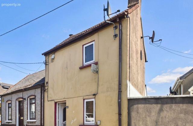37 Green Street, Waterford, Waterford City Centre, Co. Waterford - Click to view photos