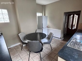 9 Charles Street West, Dublin 7, Smithfield, Dublin 7 - Image 4