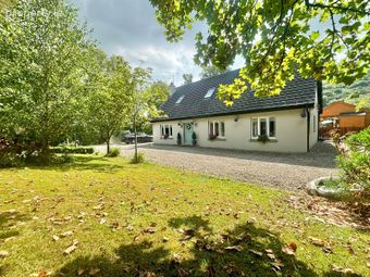 Hillview House, Greatwood, Reaghstown, Co. Louth