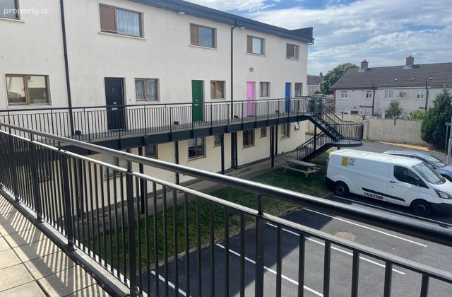 Montpelier Court, Jobstown, Dublin 24 - Click to view photos