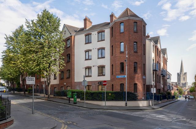 27 New Row Square, Christchurch, Dublin 8, Co. Dublin, Christchurch, Dublin 8 - Click to view photos