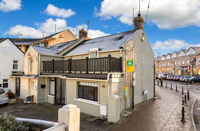 8 Strandview Terrace, Bettystown, Co. Meath - Click to view photos