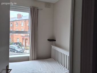 2, 86 Cabra Park, Phibsborough, Dublin 7 - Image 2