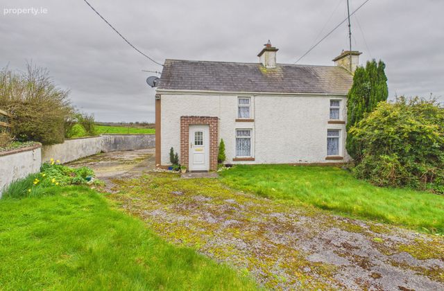 Residence On Approx. 15.59 Acres At Oakfield, Strokestown, Co. Roscommon, Strokestown, Co. Roscommon - Click to view photos