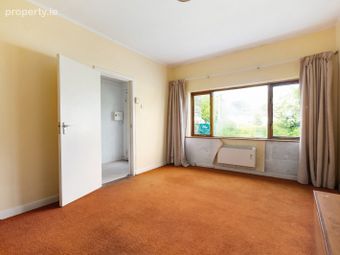 22 Myrtle Grove, Stillorgan, Co Dublin, Stillorgan, Co. Dublin - Image 4