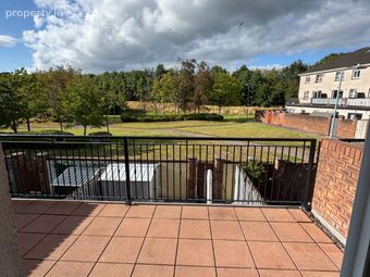 28 Fern Way, Classes Lake, Ballincollig, Co. Cork - Image 4