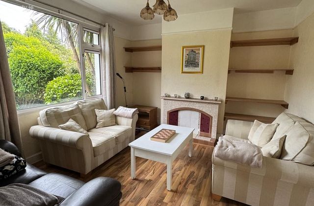 Hillside, 8 Lake Lawn, Ballinlough, Co. Cork - Click to view photos