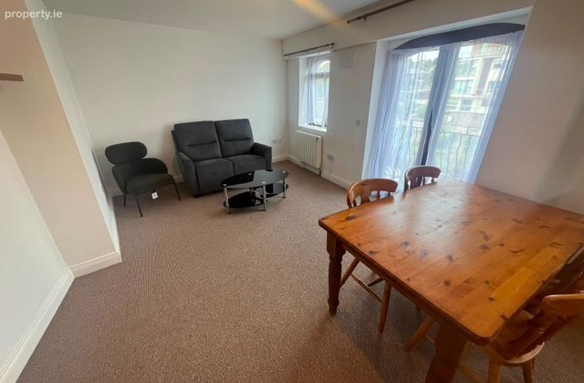 1 Quayside Apartments, Macswiney Quay, Bandon, Co. Cork - Click to view photos