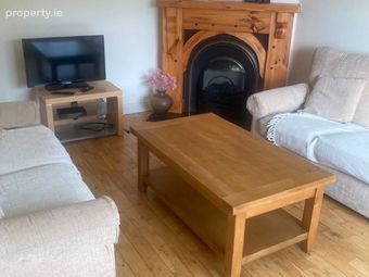 16 Radharc Na Mara, School Road, Lahinch, Ennis, C, Lahinch, Co. Clare - Image 2