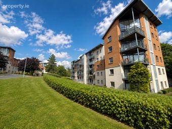 Apartment 103, Block D, The Glen, Clon Brugh, Sandyford, Dublin 18 - Image 2