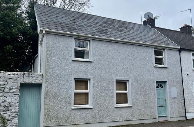 The Gables, Castle Avenue, Silversprings, Co. Cork - Click to view photos