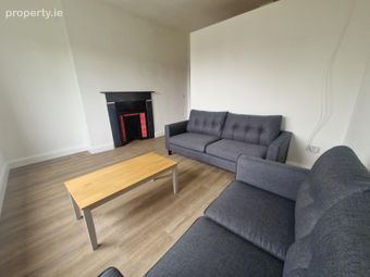 Apartment 8, Douglas Hall, Riverbank, Cork City Centre, Co. Cork - Image 3