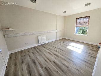 1 Upper Market Place, Ennis, Co. Clare - Image 4