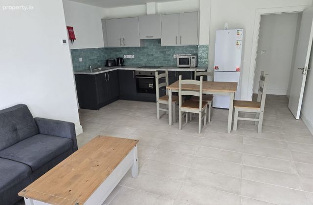 Sraith Fhada, Doughiska Road, Galway, Briarhill, Co. Galway - Click to view photos