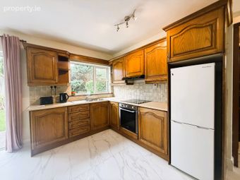 6 Ashbrook Lawn, Ennis Road, Clonmacken, Co. Limerick - Image 2