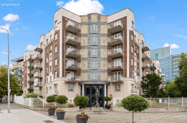 Apartment 200, The Berkeley Block, Pembroke Square, Ballsbridge, Dublin 4 - Click to view photos