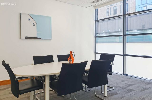 Sir John Rogerson's Quay, Dublin 2 - Click to view photos
