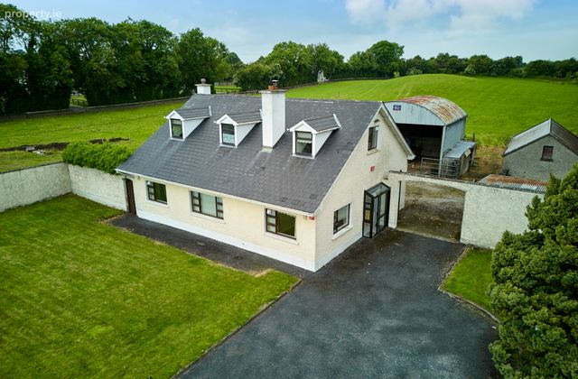 Jordanstown, Enfield, Co. Meath, Enfield, Co. Meath - Click to view photos