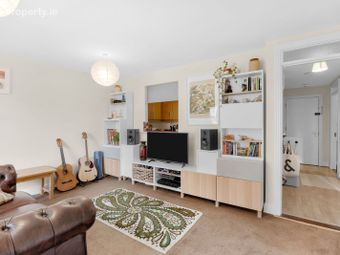 Apartment 7, Block A, Reuben Square, Rialto, Dublin 8 - Image 2