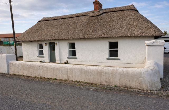 Cahernorry, Ballysimon, Drombanna, Co. Limerick - Click to view photos