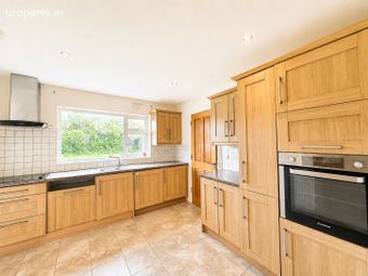 42 Ard Na Veigh, Sligo, Co. Sligo - Image 5