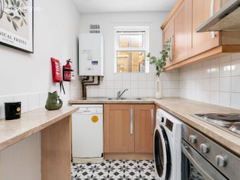 Apartment 6, Claremont Court, Sandymount, Dublin 4 - Image 4