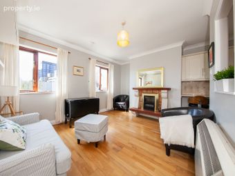 19 Shelbourne Village, Ringsend Road, Dublin 4 - Image 3