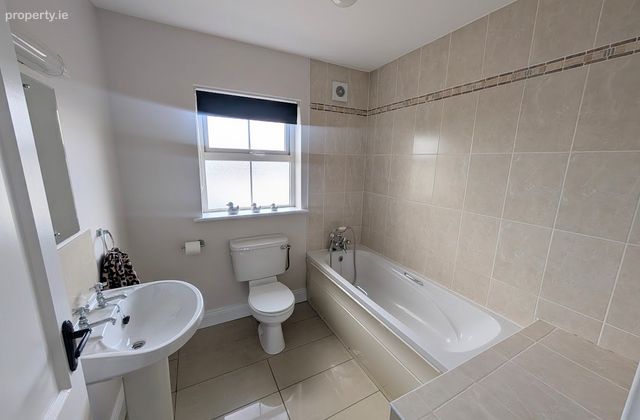 231 Coille Bheithe, Nenagh, Tipperary, Nenagh, Co. Tipperary - Click to view photos