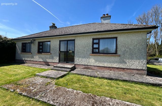 Thureeny, Whitegate, Derrygoolin, Co. Galway - Click to view photos