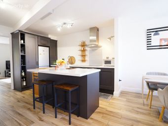 16 Christendom Square, Abbeylands, Ferrybank, Co. Waterford - Image 3