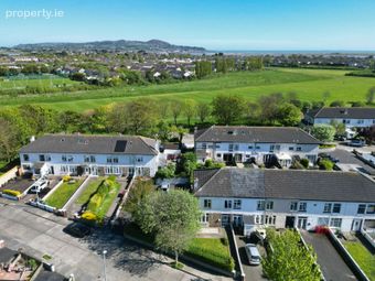 36 Seagrange Avenue, Baldoyle, Dublin 13 - Image 2