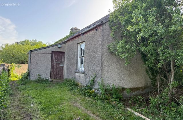 Tullyard, Glenties, Glenties, Co. Donegal - Click to view photos