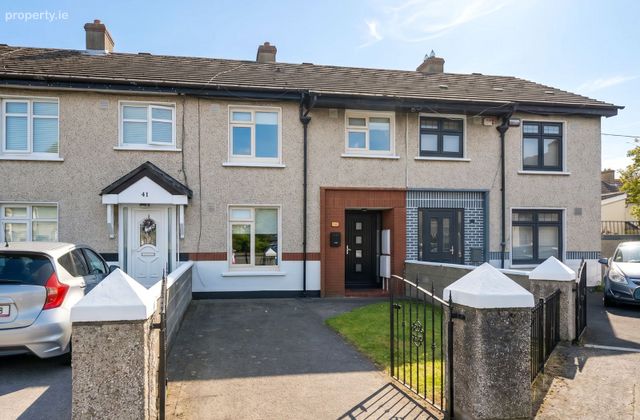 43 Elmdale Crescent, Dublin 10, Cherry Orchard, Dublin 22 - Click to view photos