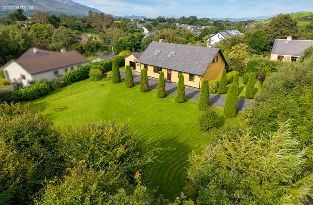 Carrownalurgan, Westport, Westport Quay, Co. Mayo - Click to view photos