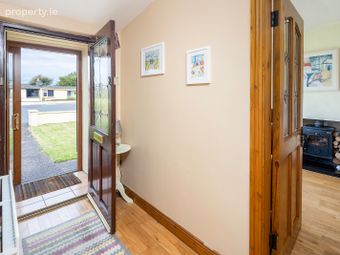 6 Hydes Park, Ballinacurra, Midleton, Co. Cork - Image 4