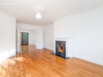 8 Sandyford Hall Lawn, Sandyford, Dublin 18 - Image 5