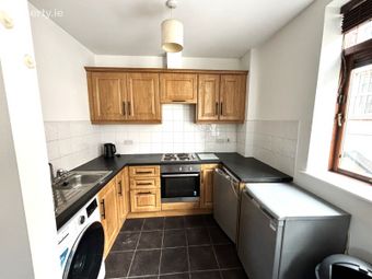 Apartment 2, 55/56 Francis Street, Christchurch, Dublin 8 - Image 4