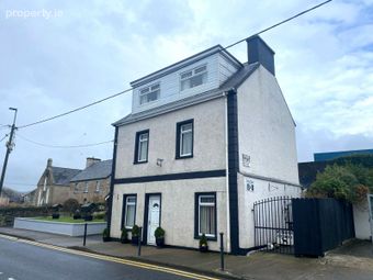 White Gables, Main Street, Dunkineely, Co. Donegal